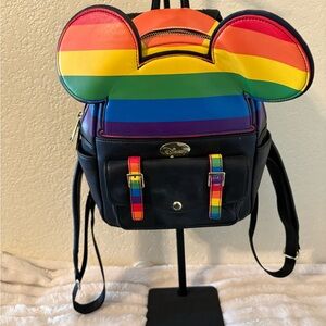 🥰😘 Disney Loungefly Pride Minnie Backpack